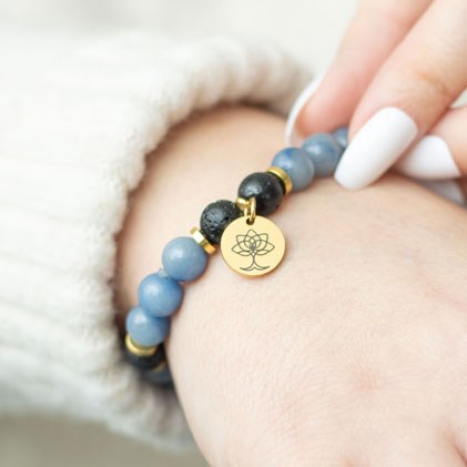 Inner Peace Blue Lace Agate Crystal Essential Oil Braclet